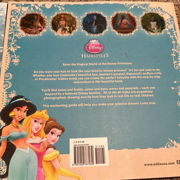Frozen and Princess hairstyle books - Picture 4 of 4